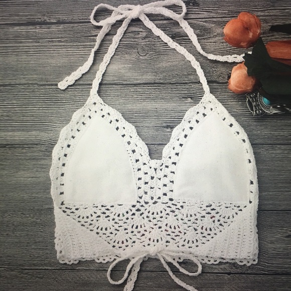 Roses appliqué Halter neck crochet top - Picture 10 of 12